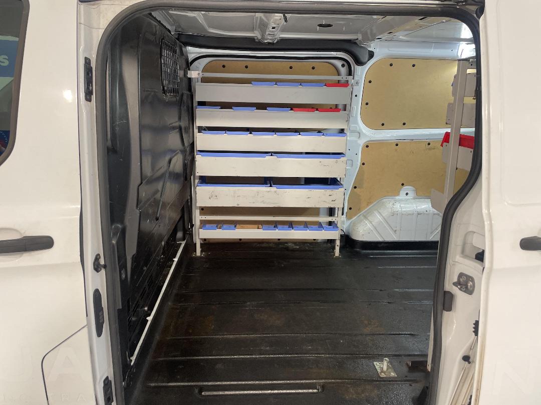 Photo '19' of Ford Transit