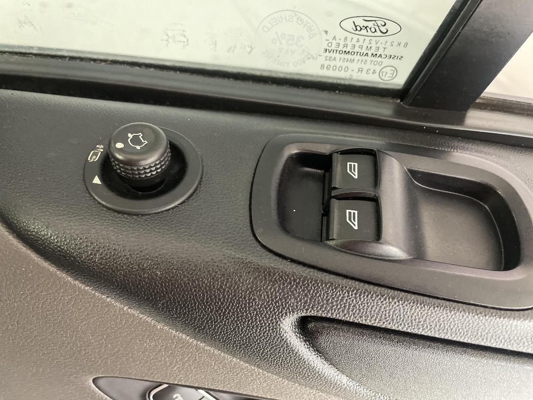 Photo '22' of Ford Transit