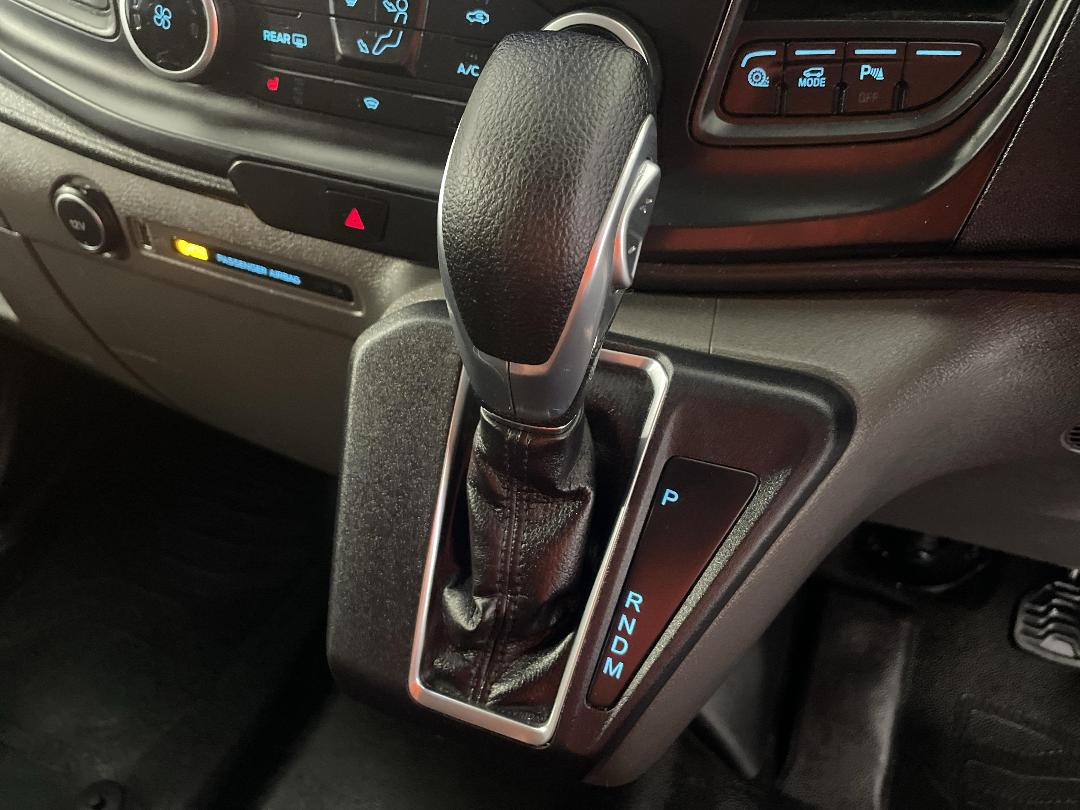 Photo '30' of Ford Transit