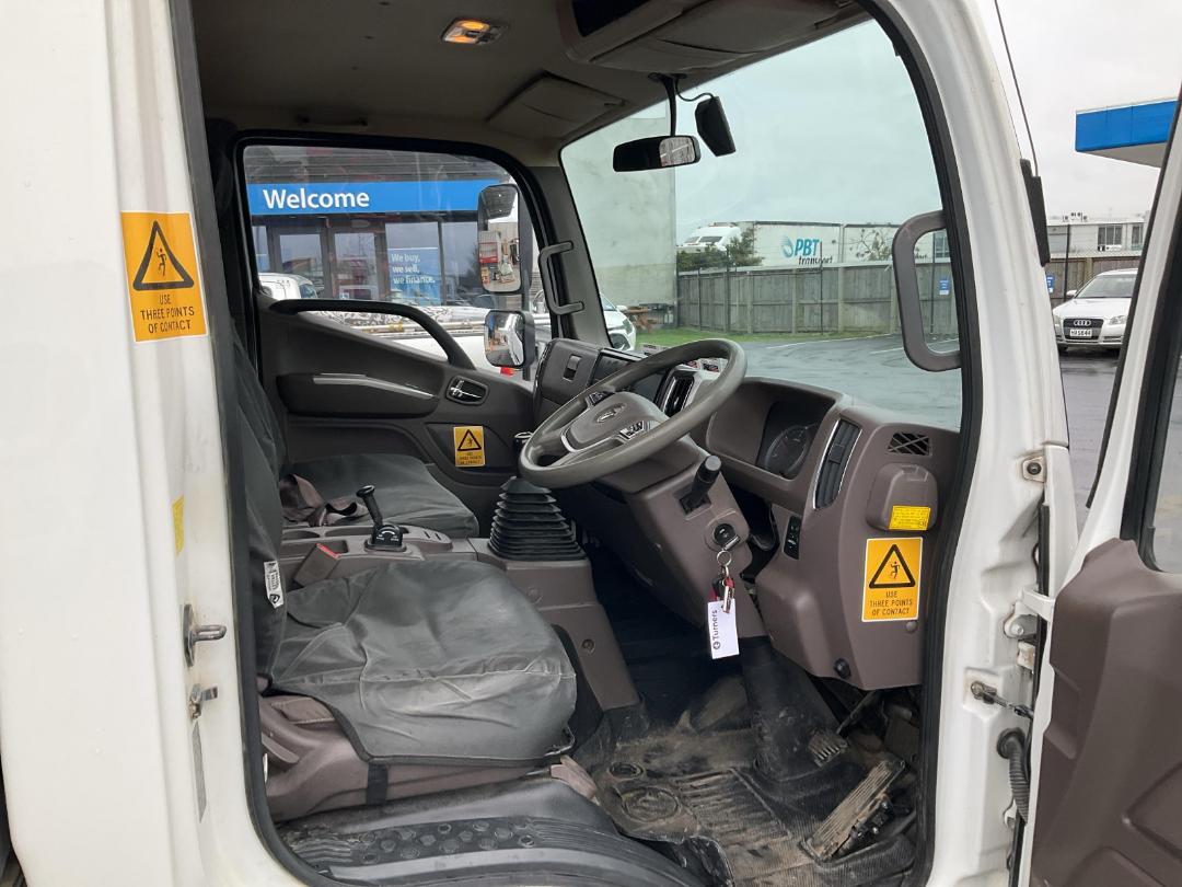 Photo '14' of Foton Aumark S BJ1088 Gas Bottle Truck