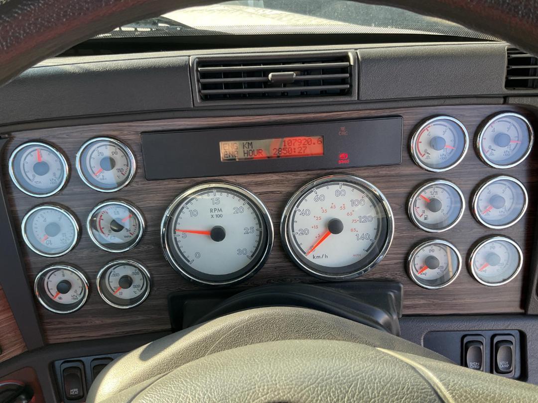 Photo '14' of Freightliner FRL CENTURY 112 TRACTOR Tractor Unit