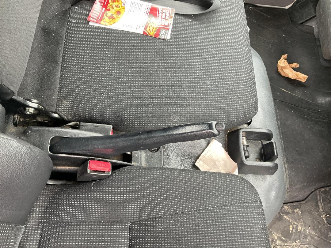 Photo '13' of Fuso Canter 616 - City FEA61BR4Sfac Flat Deck