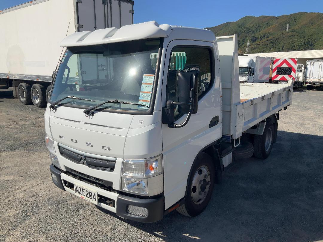 Photo '11' of Fuso Canter 616-City TIP FEA61BR4Sfac(T) Tipper Photo '11' of Fuso Canter 616-City TIP FEA61BR4Sfac(T) Tipper