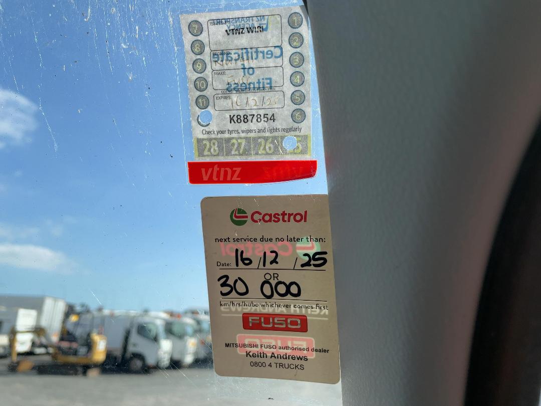 Photo '39' of Fuso Canter 616-City TIP FEA61BR4Sfac(T) Tipper