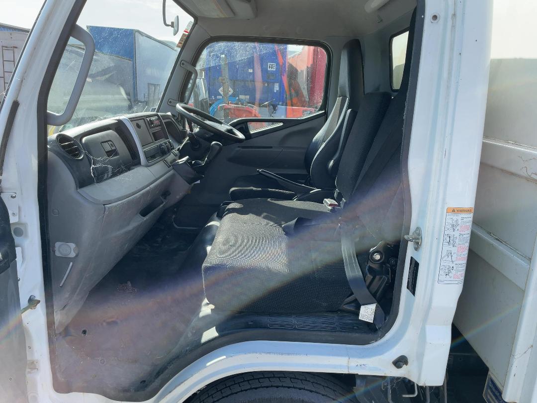 Photo '24' of Fuso Canter 616-City TIP FEA61BR4Sfac(T) Tipper