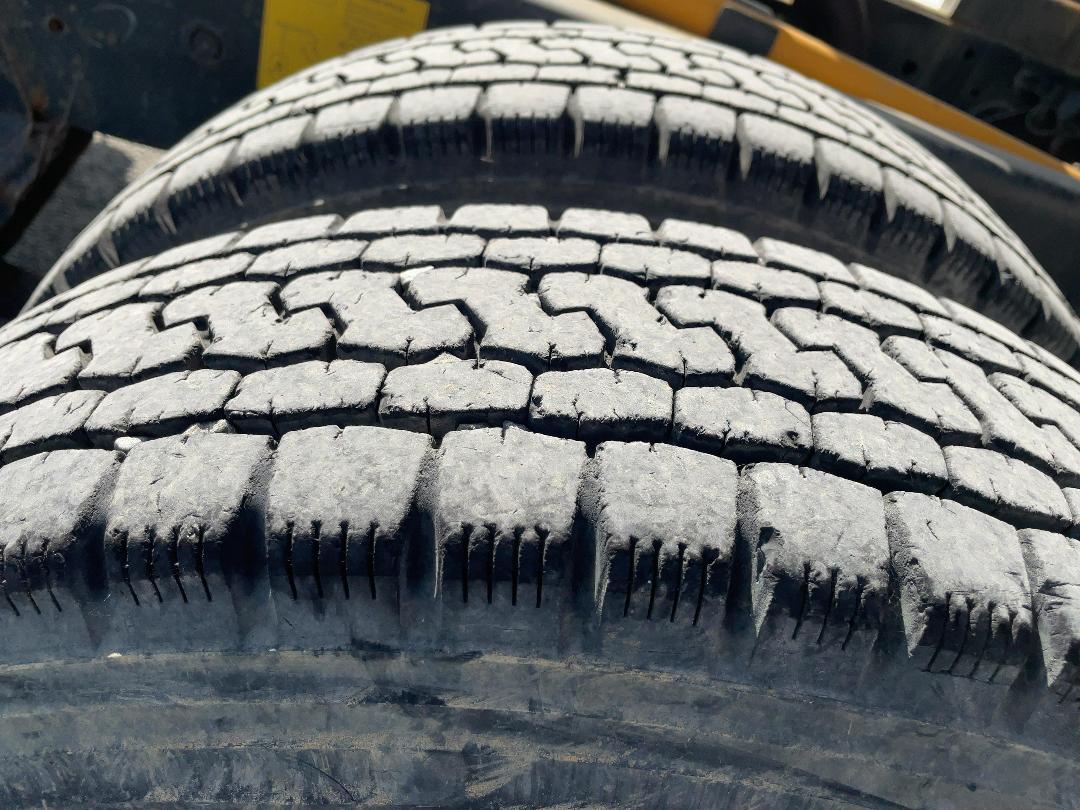 Photo '44' of Fuso Canter 616-City TIP FEA61BR4Sfac(T) Tipper