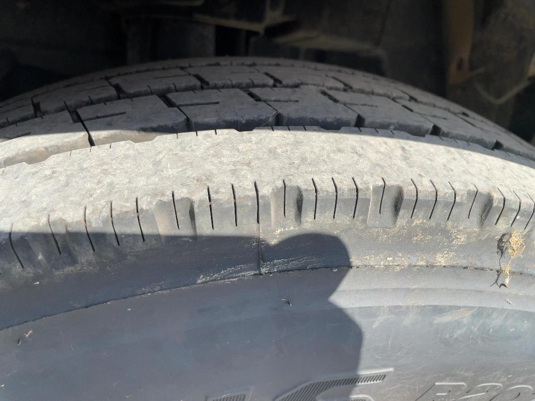 Photo '48' of Fuso Canter 616-City TIP FEA61BR4Sfac(T) Tipper