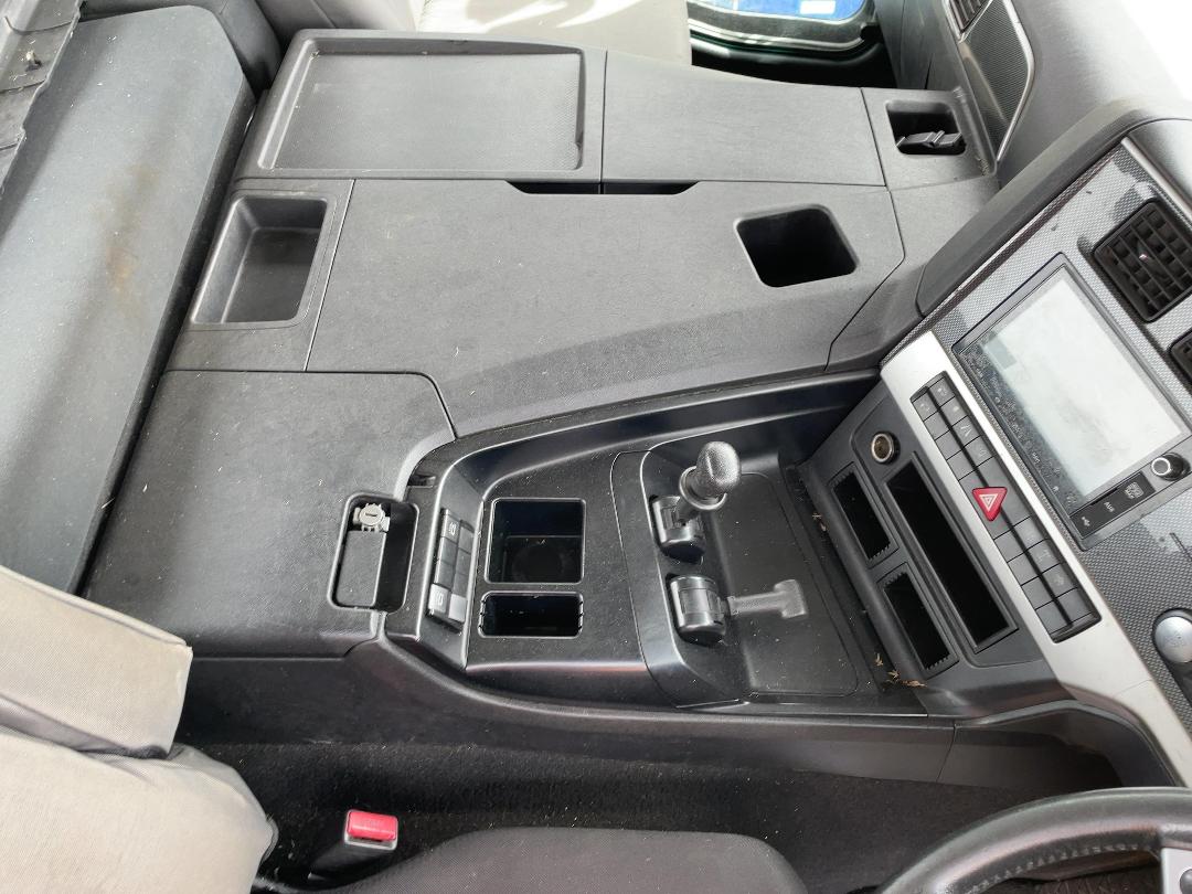 Photo '19' of Fuso SHOGUN FV2651J FV74VJR9VFBB Tractor Unit