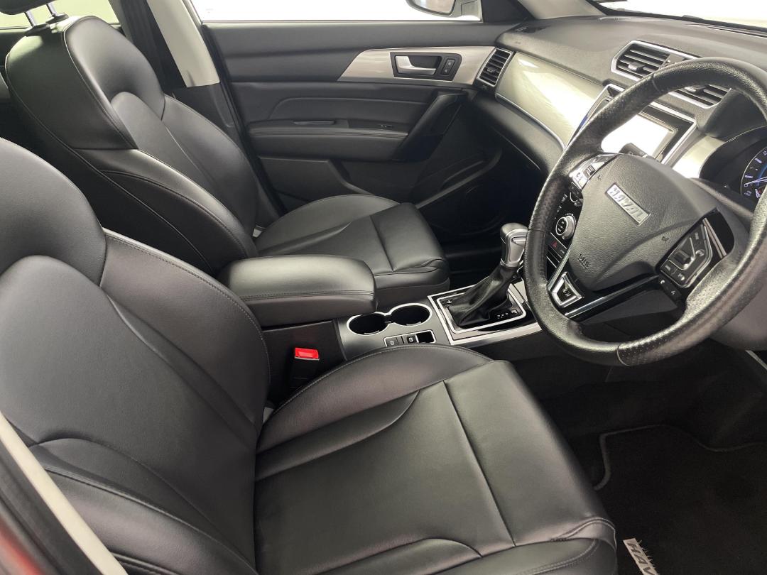 Photo '16' of Haval H2 Photo '16' of Haval H2