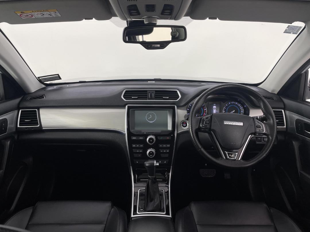 Photo '17' of Haval H2 Photo '17' of Haval H2