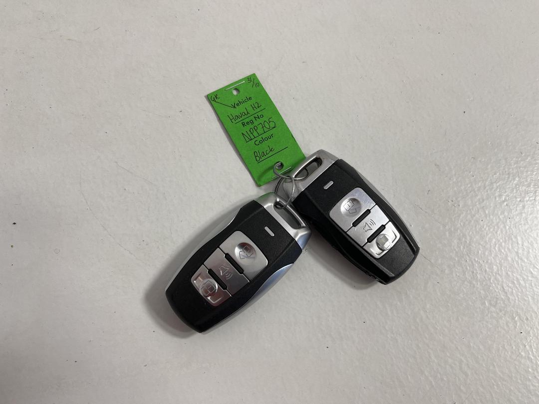 Photo '22' of Haval H2