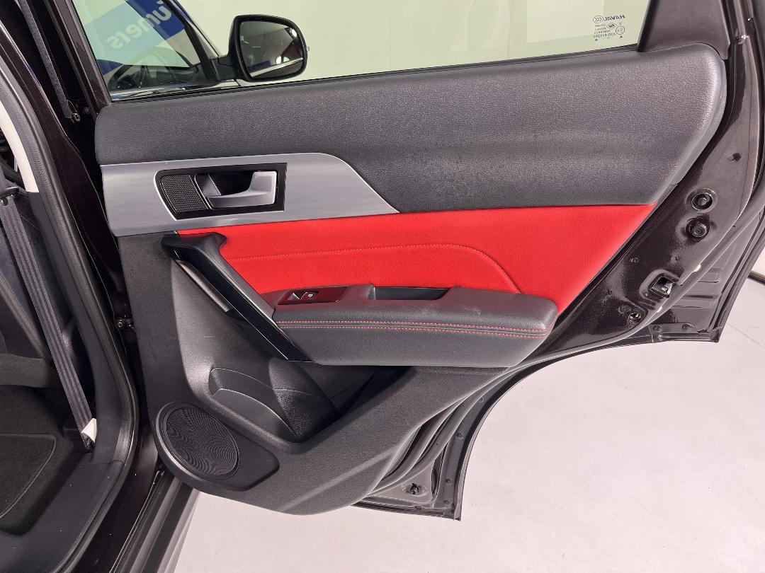 Photo '19' of Haval H2