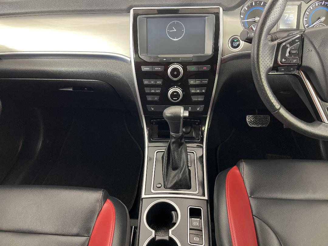 Photo '18' of Haval H2