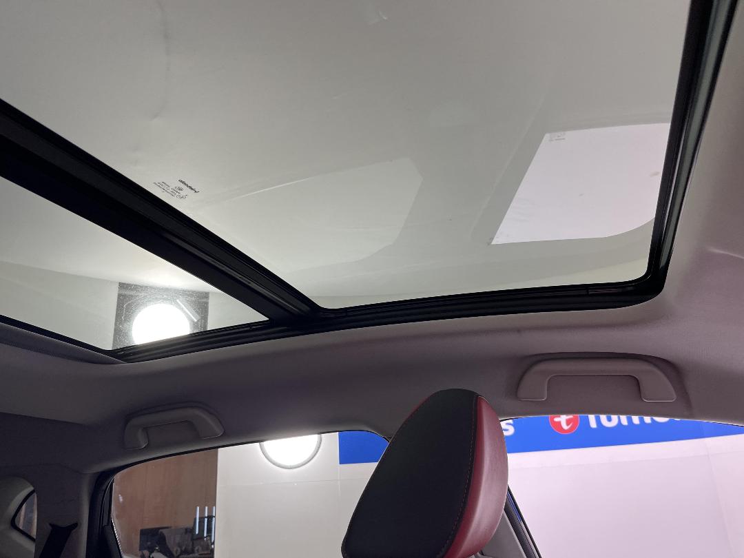 Photo '30' of Haval H2