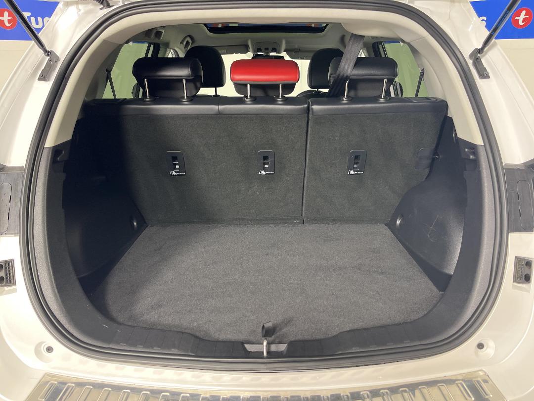 Photo '14' of Haval H2