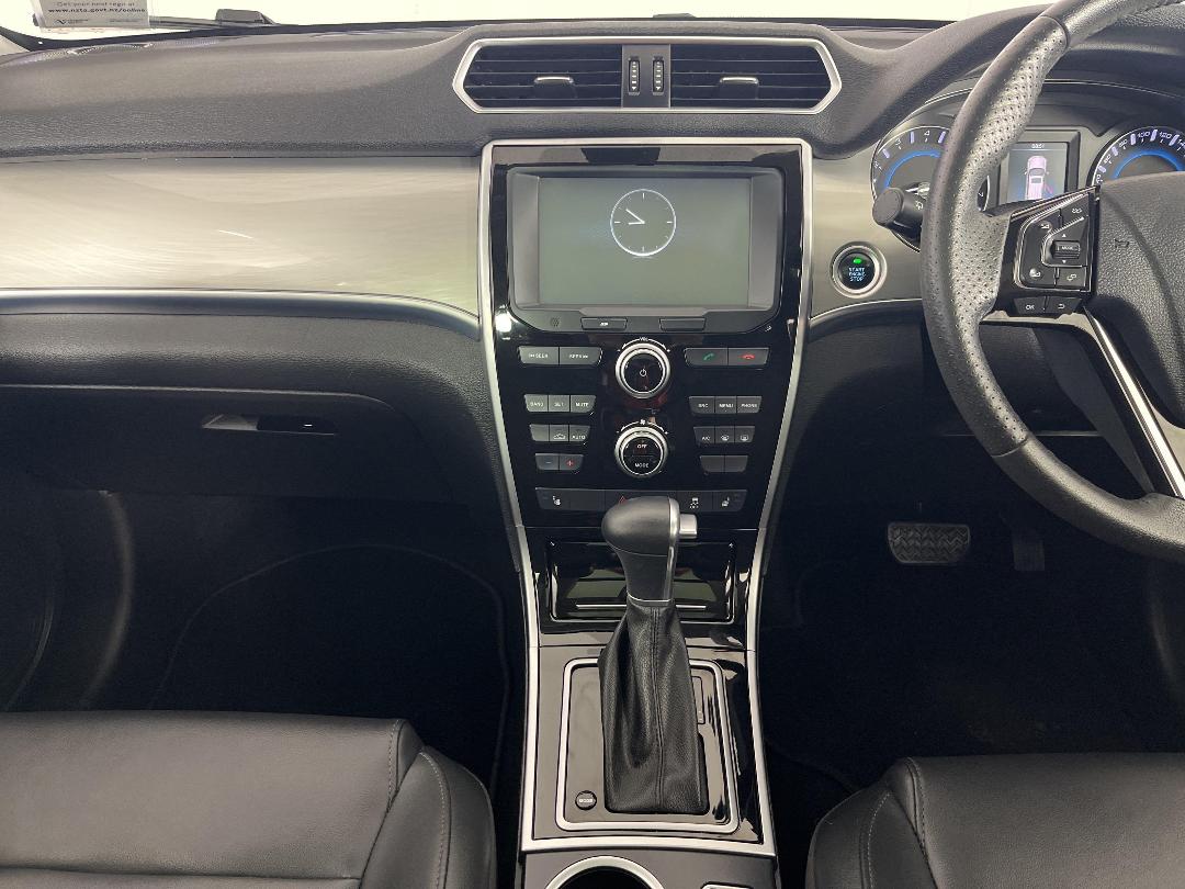 Photo '18' of Haval H2