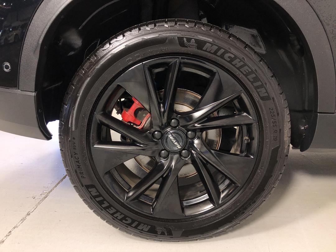 Photo '12' of Haval H6