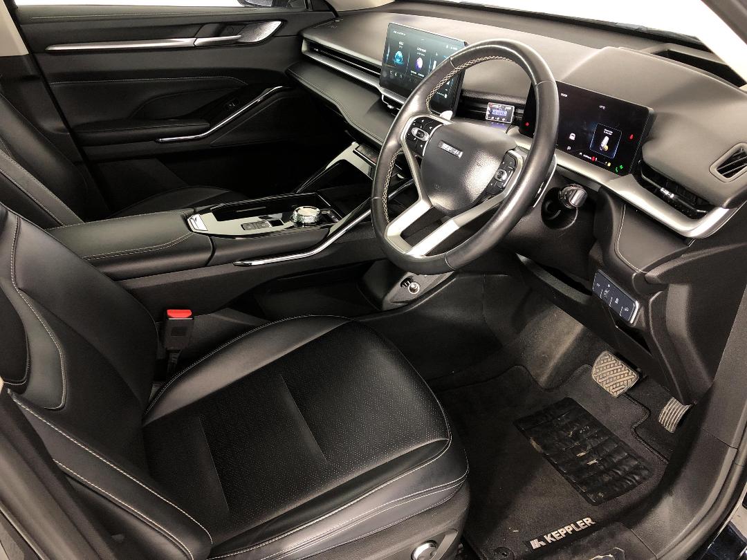 Photo '16' of Haval H6