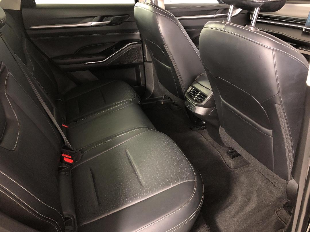 Photo '20' of Haval H6