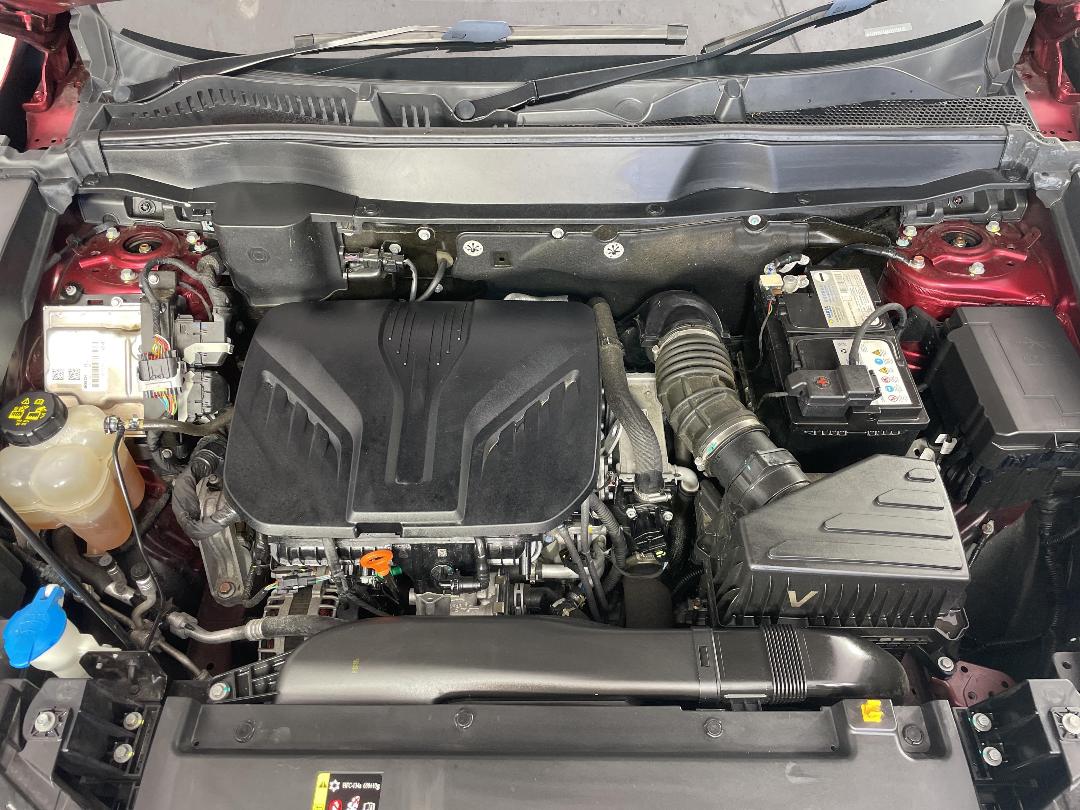 Photo '13' of Haval H6