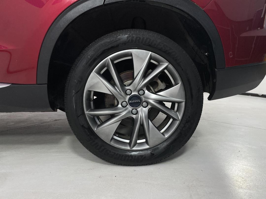 Photo '11' of Haval H6