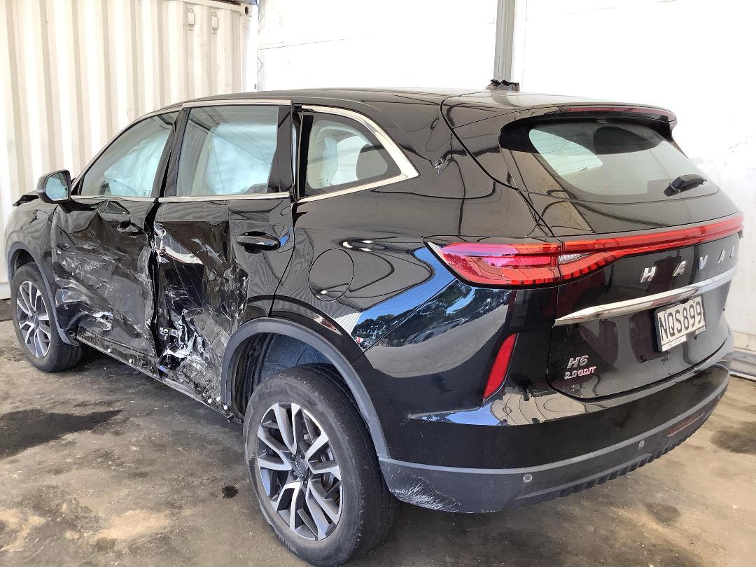 Photo '12' of Haval H6 Premium 2WD Photo '12' of Haval H6 Premium 2WD