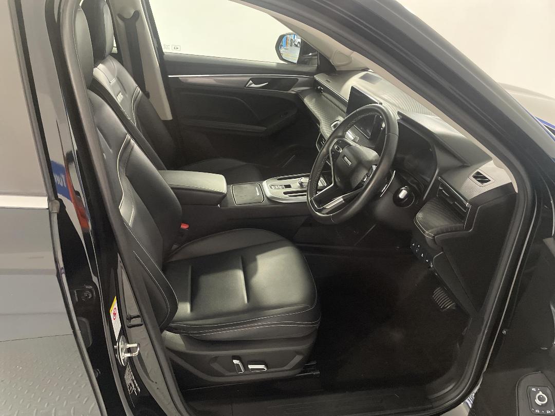 Photo '16' of Haval Jolion Photo '16' of Haval Jolion