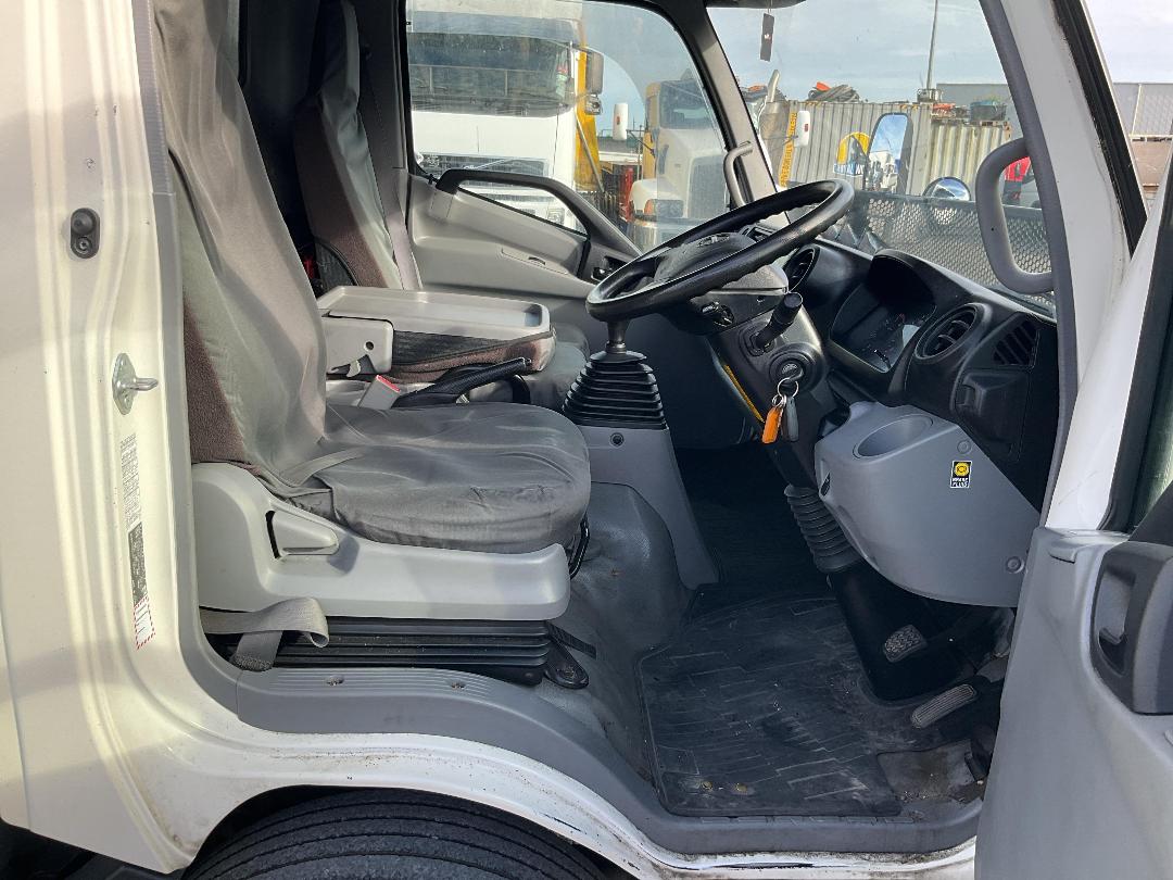 Photo '12' of Hino 300 XZU730R Box Body