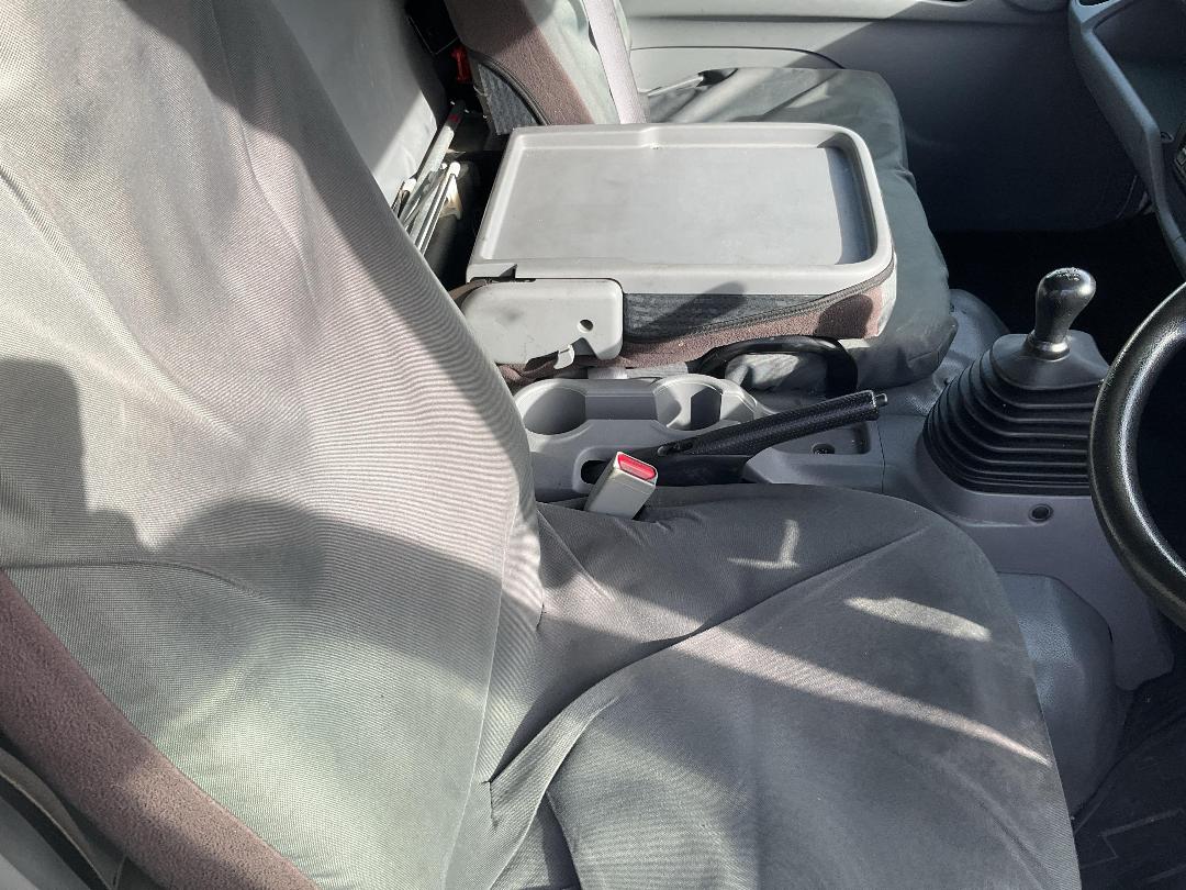 Photo '16' of Hino 300 XZU730R Box Body