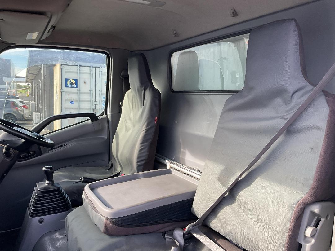 Photo '21' of Hino 300 XZU730R Box Body