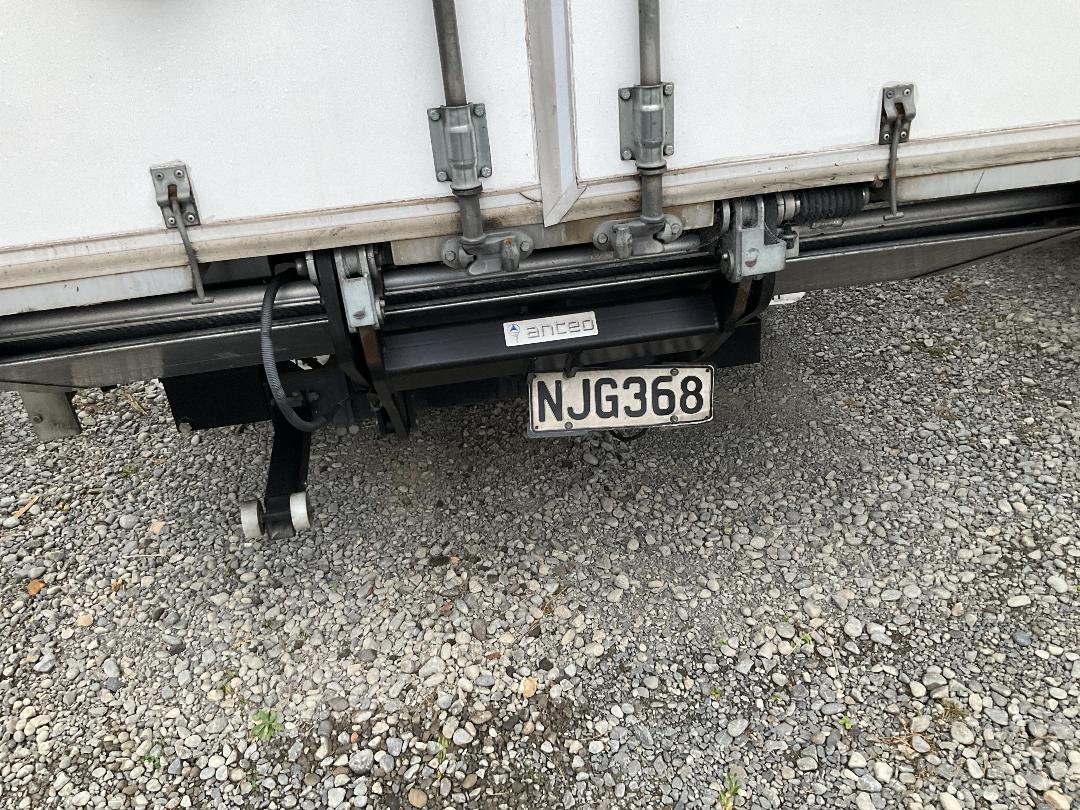 Photo '21' of Hino 500 FE2AL1A Chiller