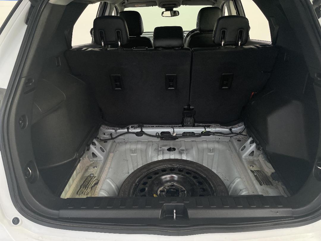 Photo '14' of Holden Equinox Photo '14' of Holden Equinox