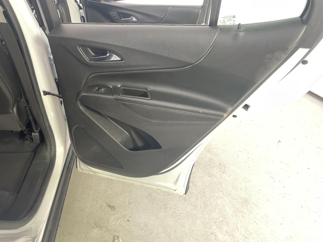 Photo '19' of Holden Equinox Photo '19' of Holden Equinox