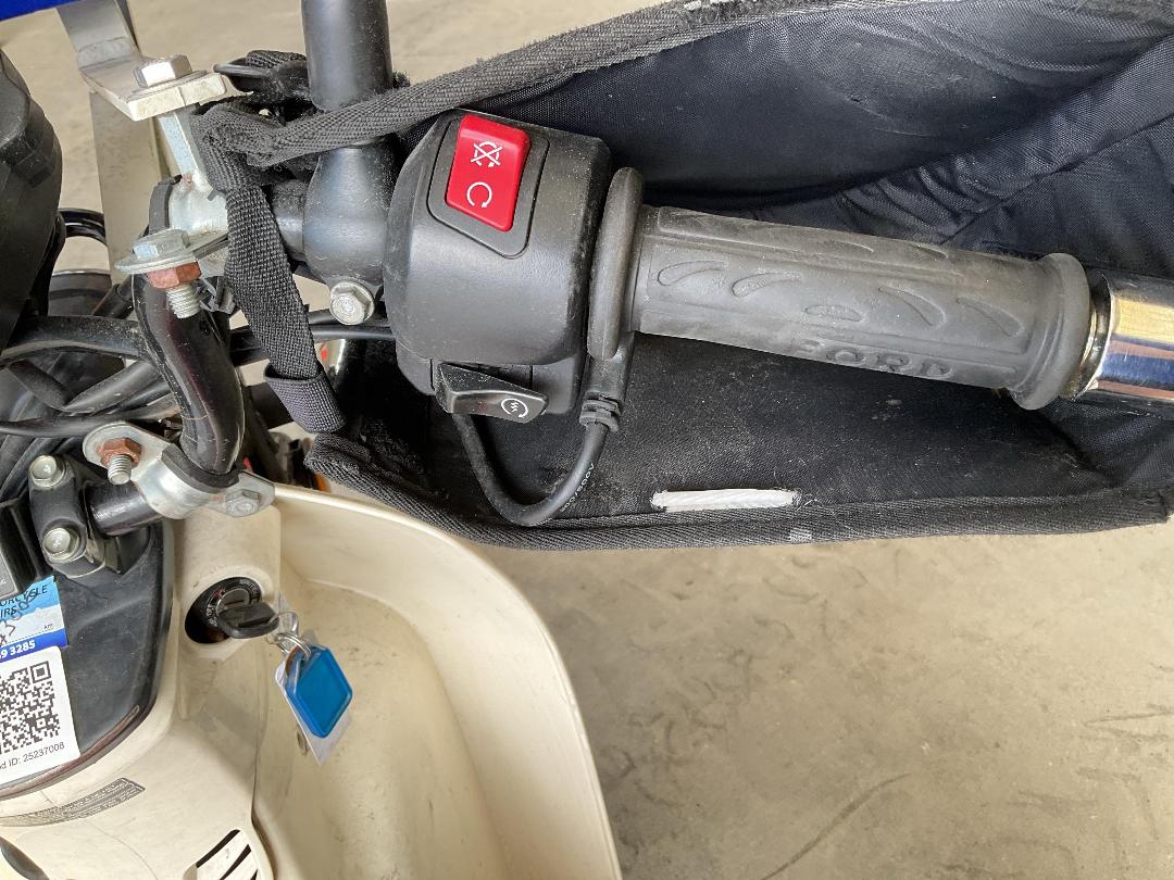 Photo '13' of Honda C 110X