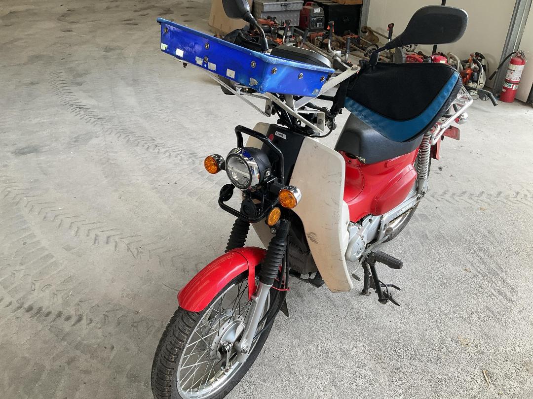 Photo '7' of Honda C 110X