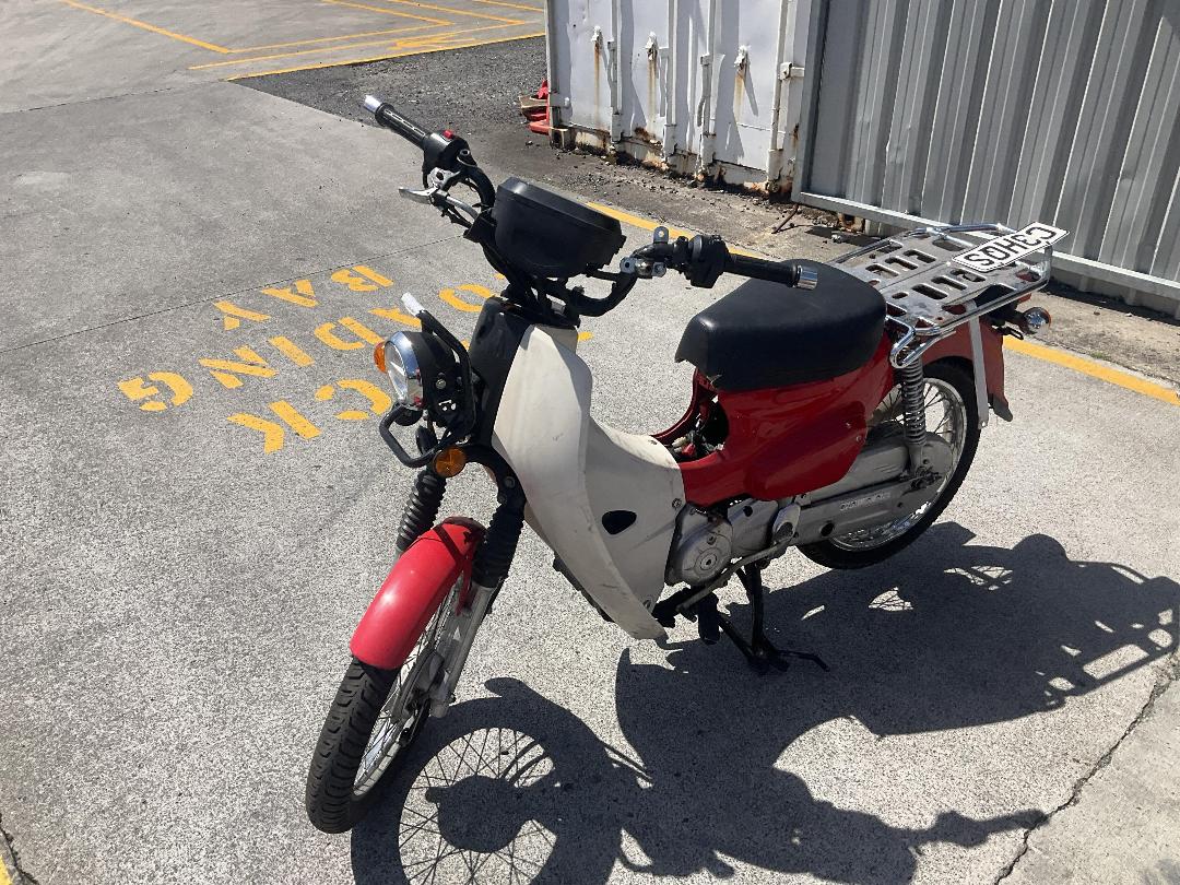 Photo '4' of Honda C 110X Photo '4' of Honda C 110X