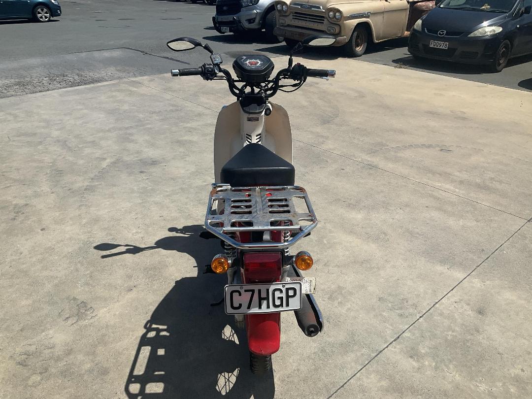 Photo '4' of Honda C 110X Photo '4' of Honda C 110X