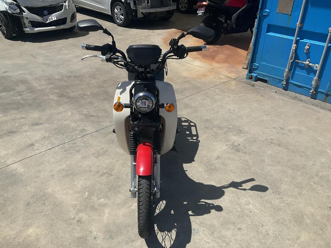 Photo '8' of Honda C 110X Photo '8' of Honda C 110X