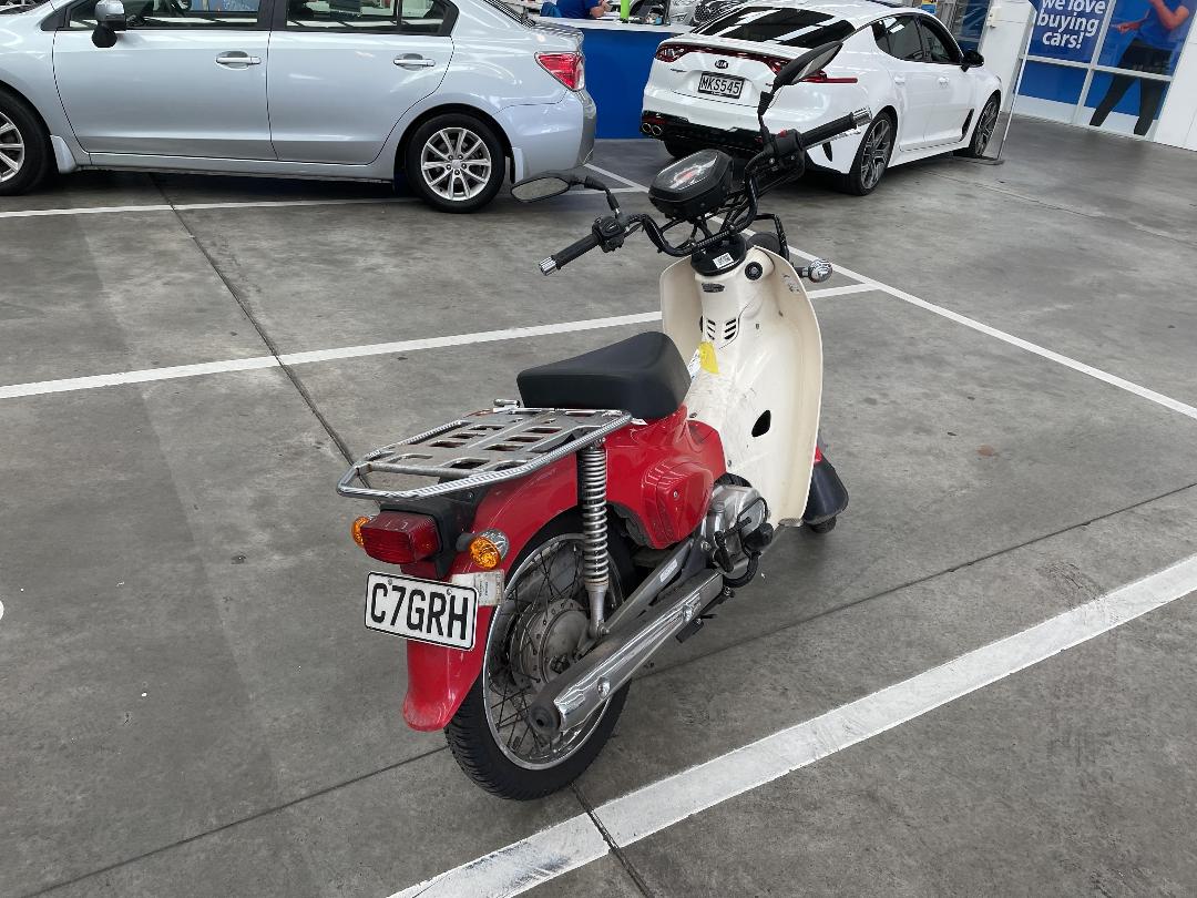 Photo '6' of Honda C 110X