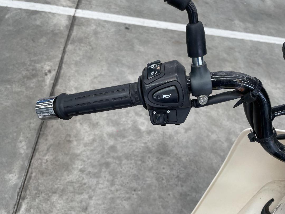 Photo '9' of Honda C 110X