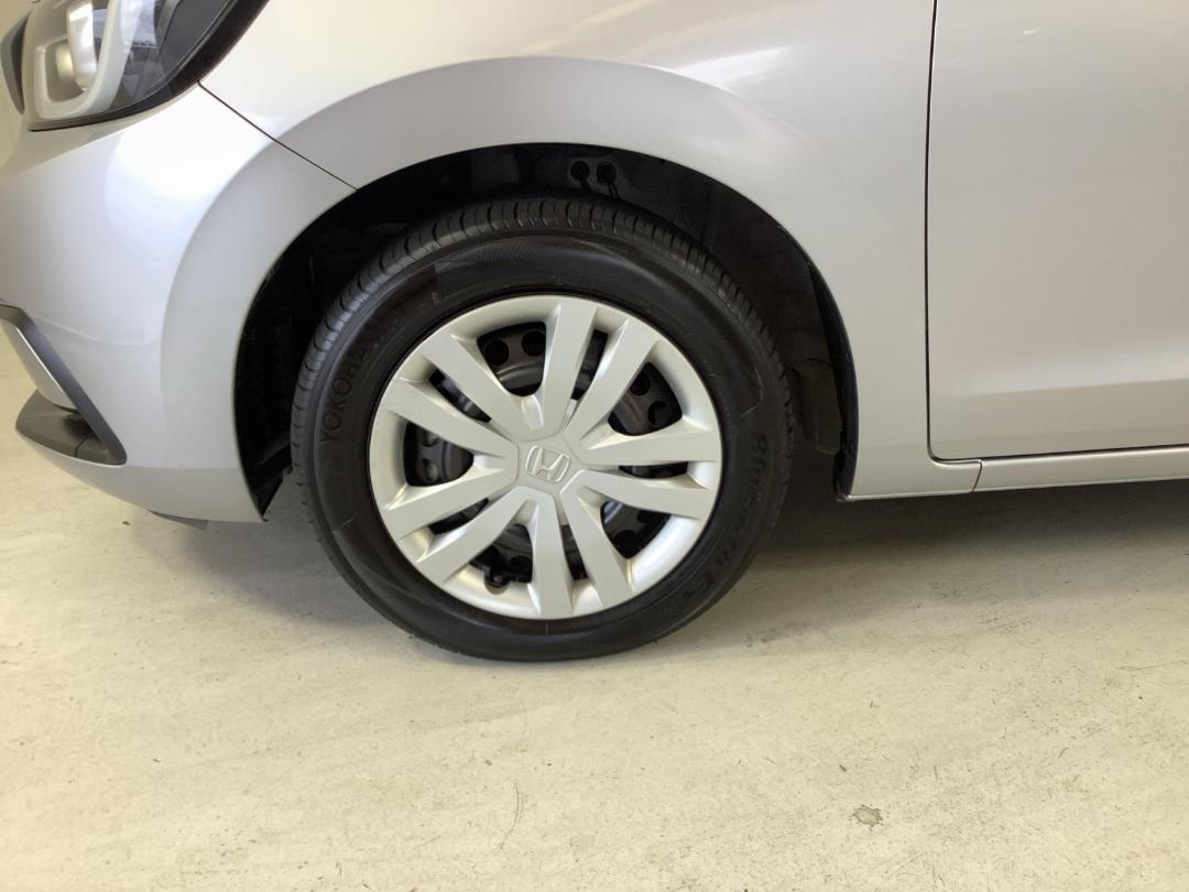 Photo '10' of Honda FIT