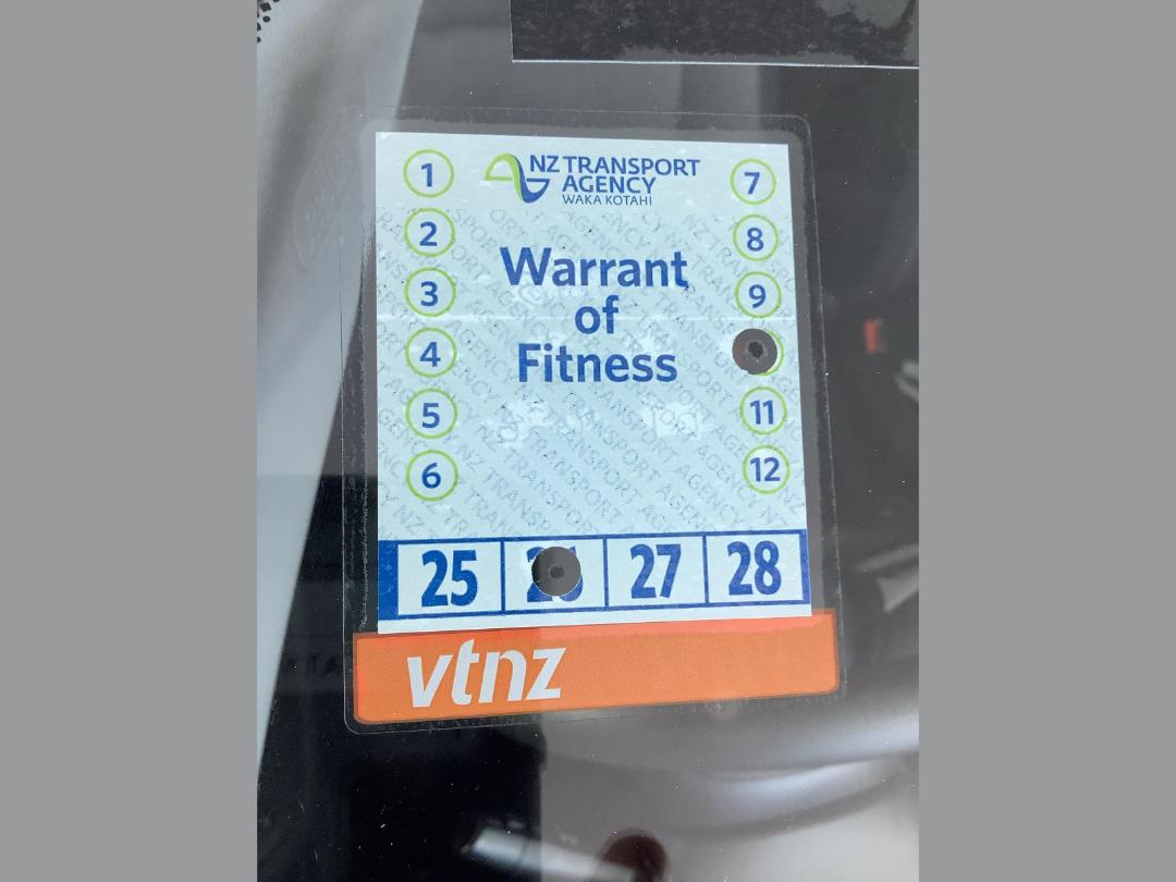 Photo '23' of Honda FIT