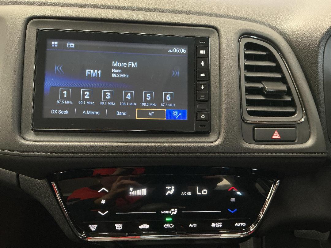 Photo '18' of Honda HR-V