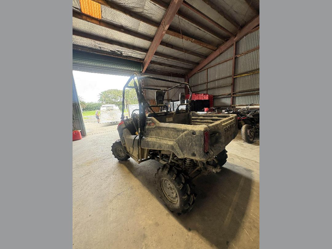 Photo '6' of Honda Pioneer 700