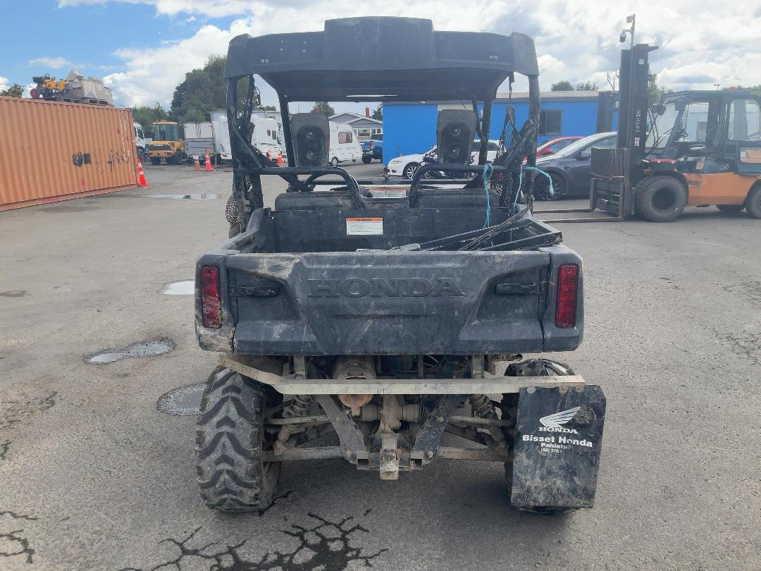 Photo '3' of Honda Pioneer 700