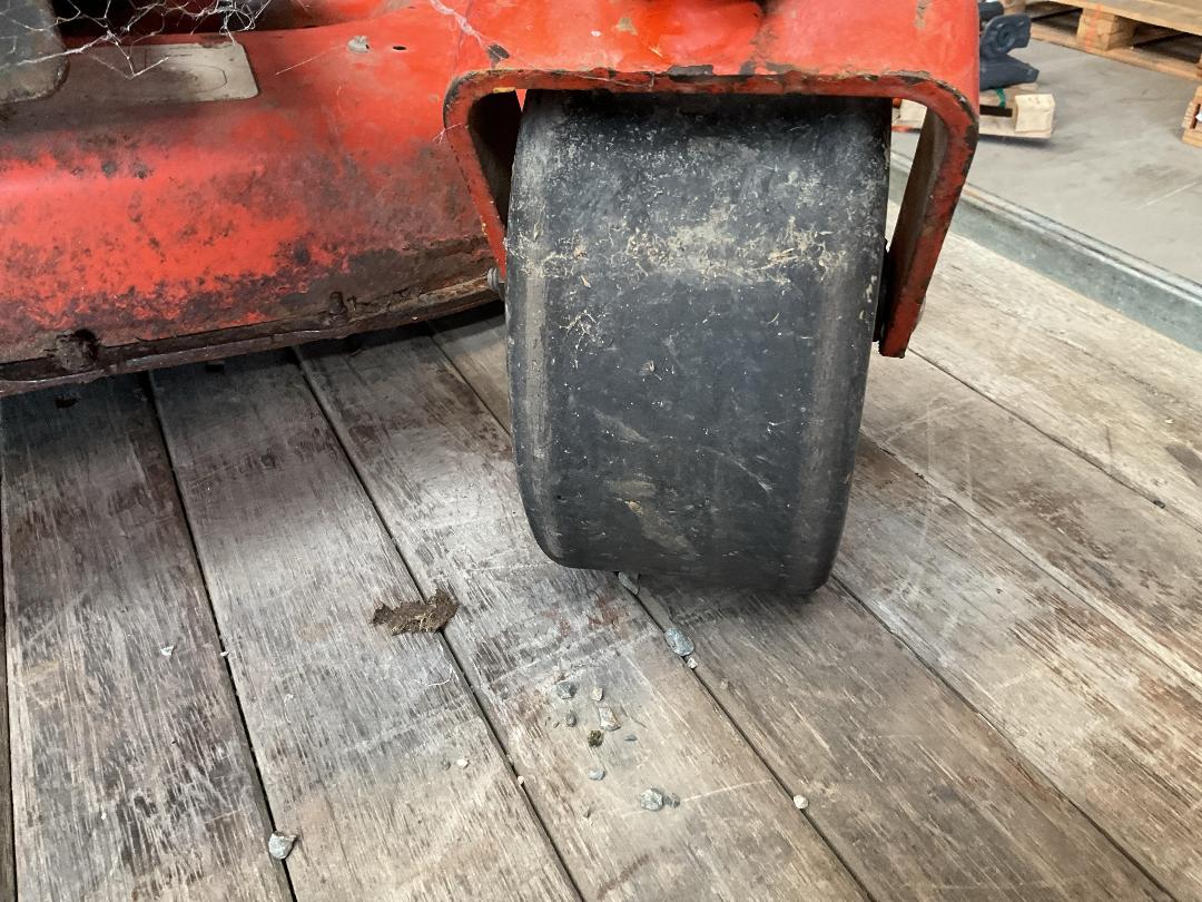 Photo '12' of Husqvarna Z 246 Lawnmower