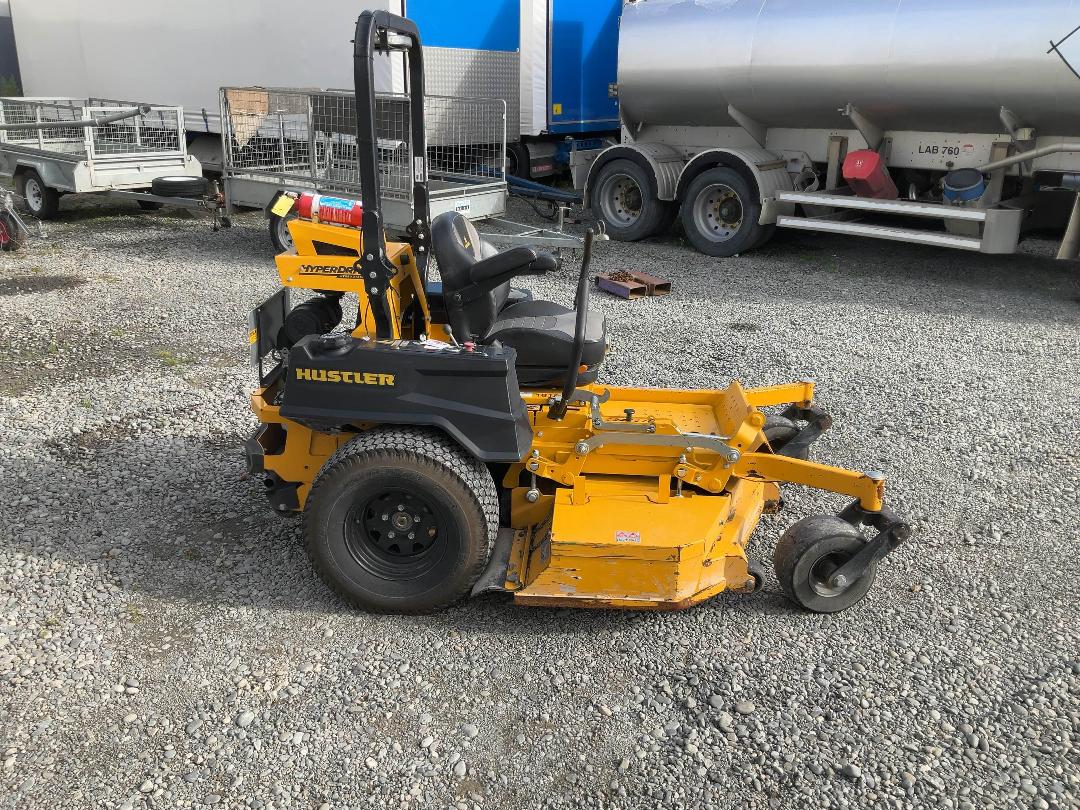 Photo '5' of Hustler Hyperdrive Super Z60 Mower Photo '5' of Hustler Hyperdrive Super Z60 Mower