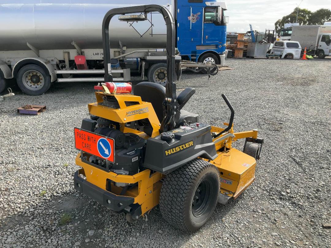 Photo '6' of Hustler Hyperdrive Super Z60 Mower Photo '6' of Hustler Hyperdrive Super Z60 Mower