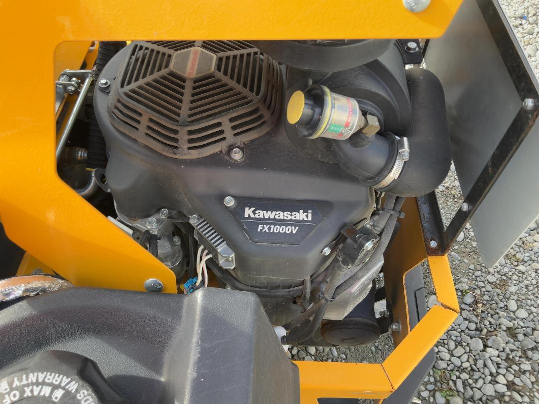 Photo '9' of Hustler Hyperdrive Super Z60 Mower Photo '9' of Hustler Hyperdrive Super Z60 Mower