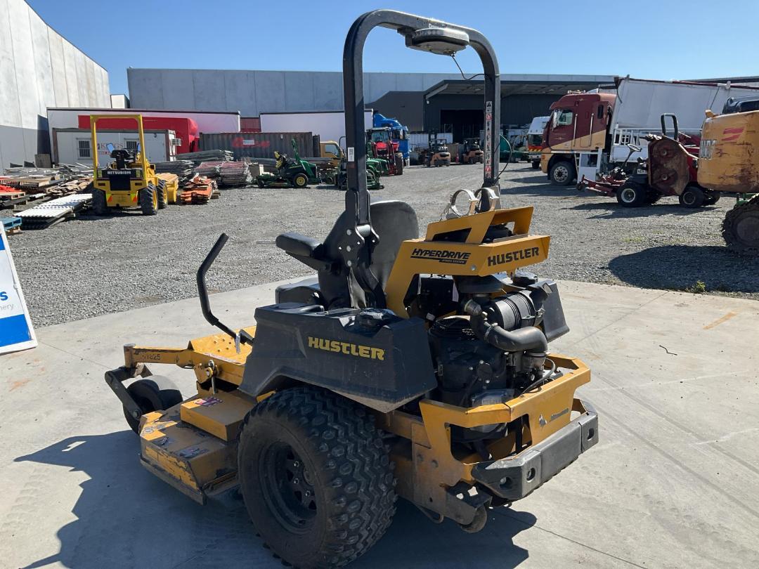 Photo '6' of Hustler Super Z HyperDrive 60RD 941336EX Mower